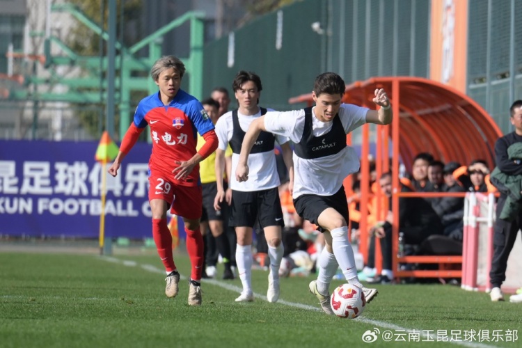  熱身賽：奧斯卡、楊一虎破門，馬鎮(zhèn)撲點，云南玉昆1-1平梅州客家