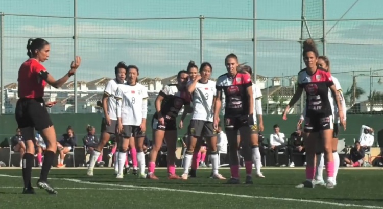  唐佳麗梅開二度、邵子欽破門，中國女足3-2擊敗Alhama俱樂部女足