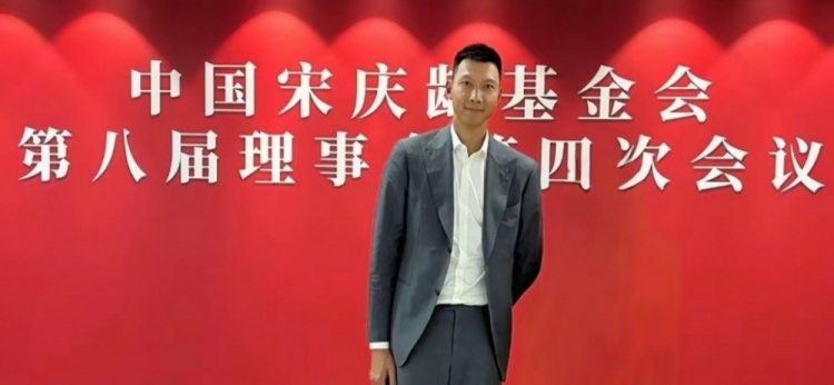  時隔5個月首次公開露面！大河報：易建聯(lián)關(guān)聯(lián)公司成被執(zhí)行人