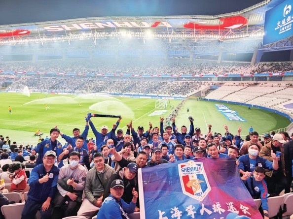  東體介紹上海聾人球迷會：最安靜的助威，最“響亮”的看臺