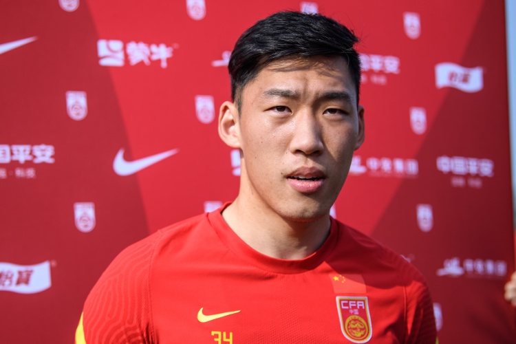  北青體育：朱辰杰是否以“面具人”形象出戰(zhàn)18強(qiáng)賽，仍需多方溝通