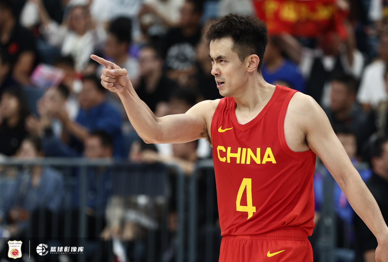  攻防俱佳！趙繼偉半場拿到6分1板4助2斷 正負值+14