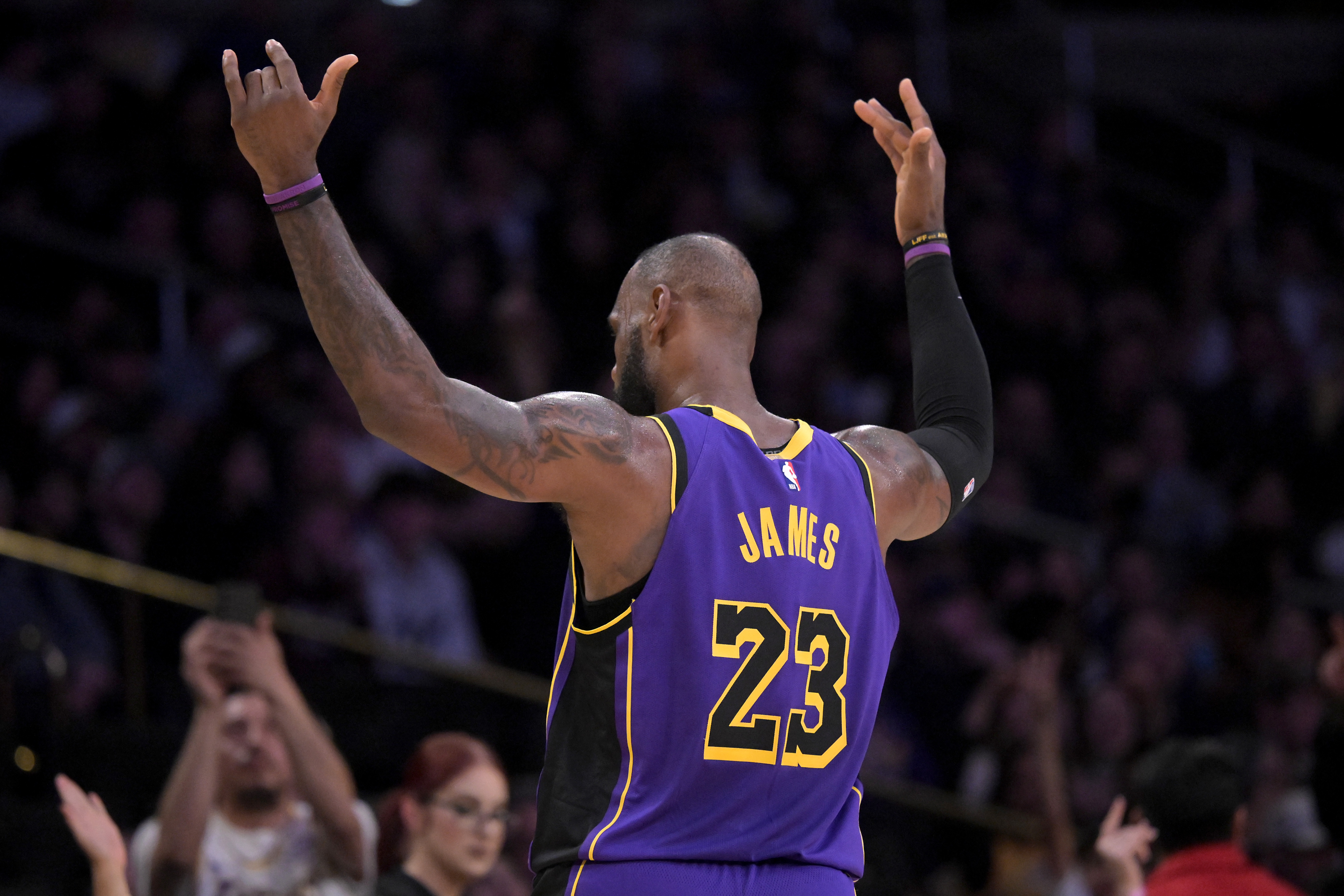  誰(shuí)是搶手貨？誰(shuí)將淡出NBA？今夏自由球員盤點(diǎn)：威少第27懷斯曼倒3