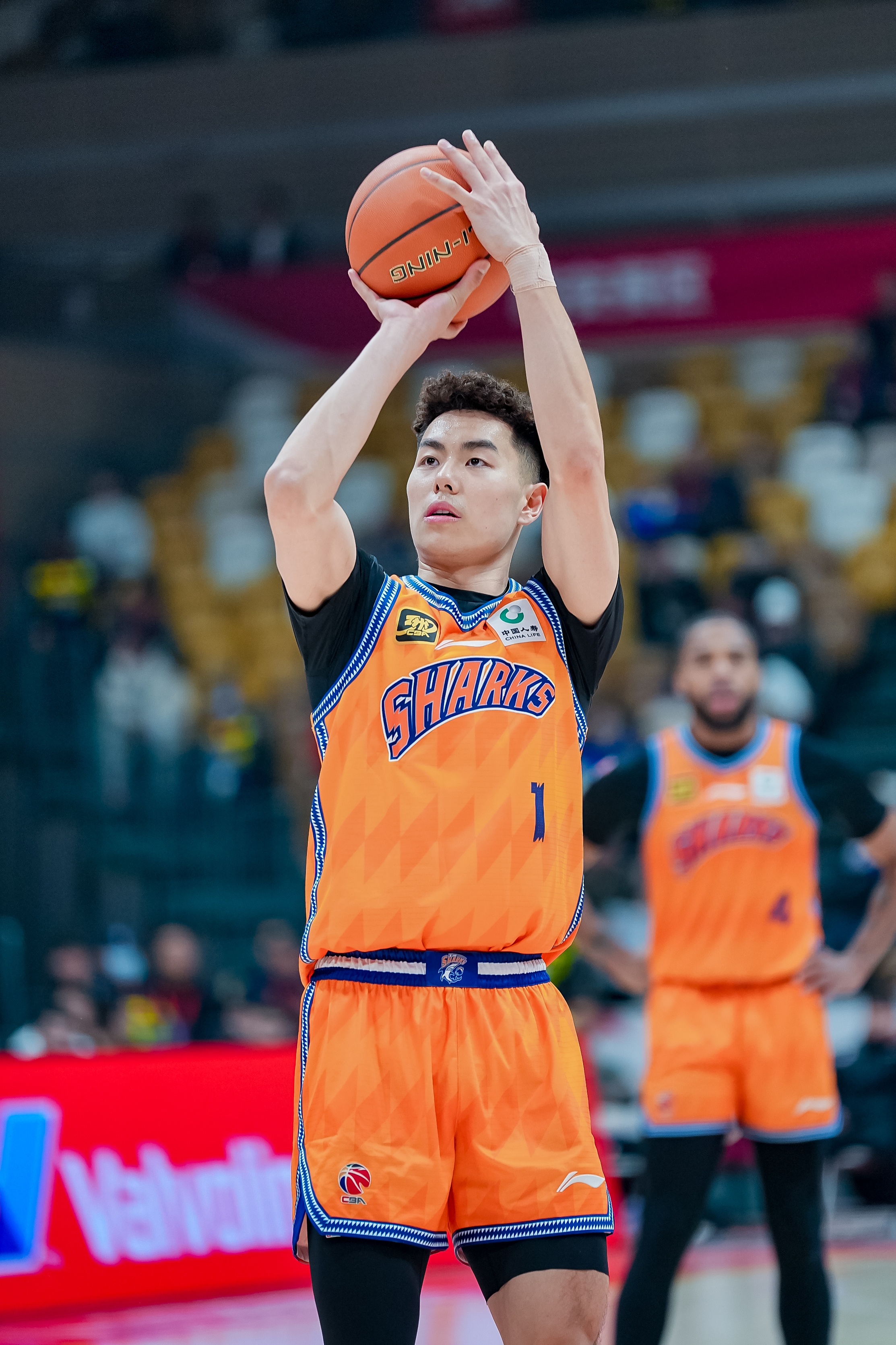  相當高效！李添榮10中7&三分7中4拿全隊并列最高18分